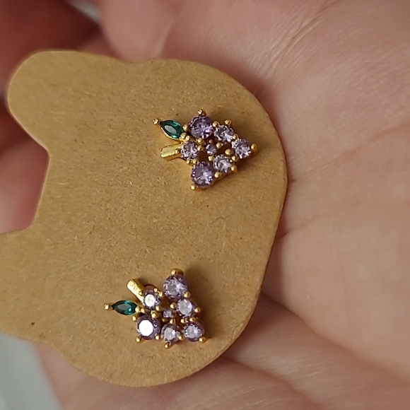 Grapes 14K Gold Filled Earrings - Picture 6 of 8